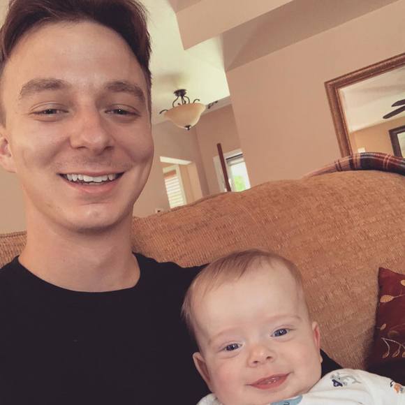 Profile Picture of Luke Brewer (@lukembrewer) on Poshmark