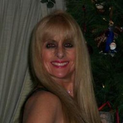 Profile Picture of Melanie O'Donohue (@MelanieODonohue) on Twitter