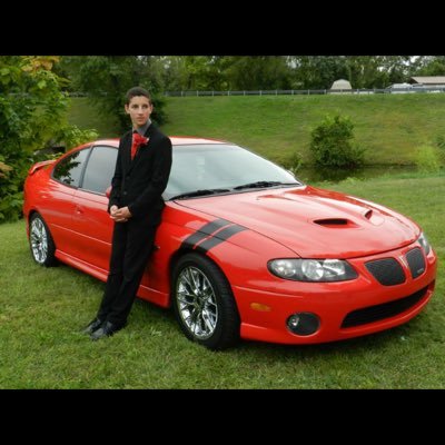 Profile Picture of Jeremy Brent Moore (@J3R3MYM00R3) on Twitter