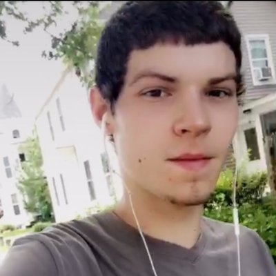 Profile Picture of Colin Lockhart (@colinlockhart5) on Twitter