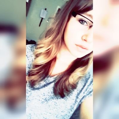 Profile Picture of Melissa Kwiatkowski (@_Missi_liebt_ih) on Twitter