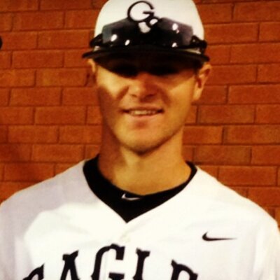 Profile Picture of Patrick Riley (@PatrickRiley18) on Twitter
