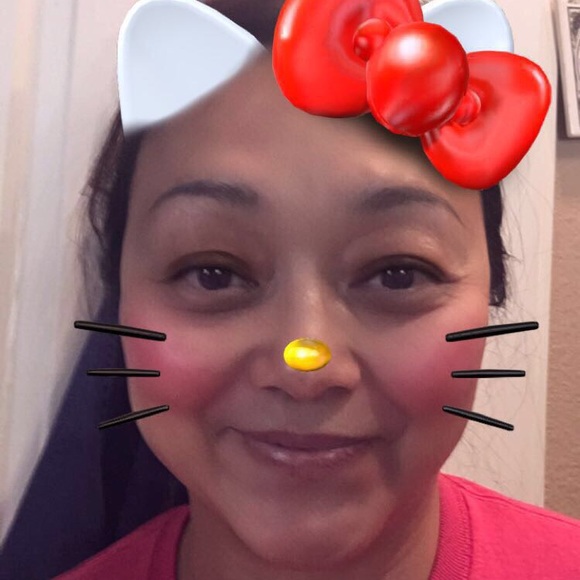 Profile Picture of Puifung Chan (@patchan) on Poshmark