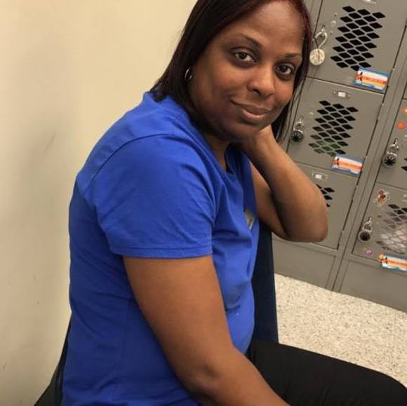 Profile Picture of Janeva Wimple (@janevawimple7r) on Poshmark