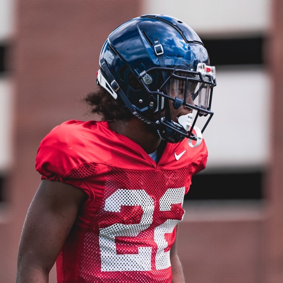 Profile Picture of Jarell Stinson (@stinsonjarell) on Poshmark