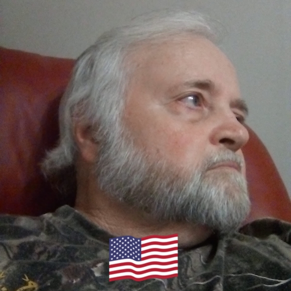 Profile Picture of Curtis Lopez (@curtislopez00) on Poshmark