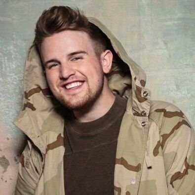 Profile Picture of Dean Waller (@DeanWaller13) on Twitter