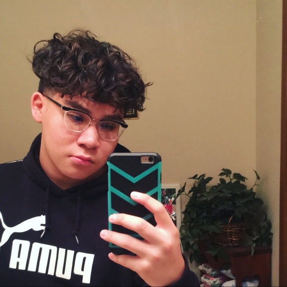 Profile Picture of Michael Pocan (@sheluvmeshan23) on Poshmark