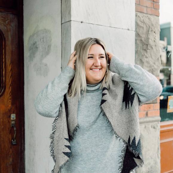 Profile Picture of Karly Daskaluk (@karlydaskaluk) on Poshmark