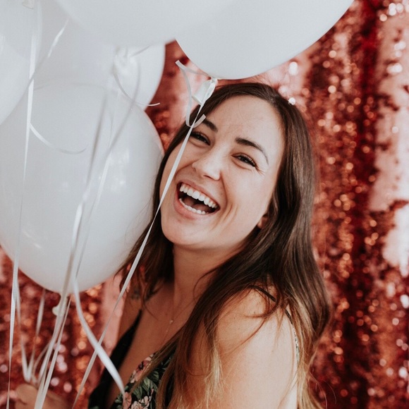 Profile Picture of Skylor Purnick (@purnickskylor) on Poshmark