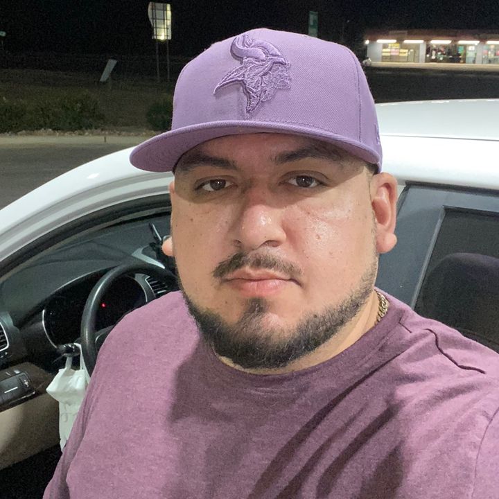 Profile Picture of RubenClaudia (@rubendayd3) on Tiktok