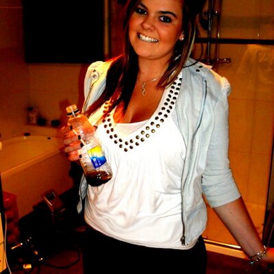 Chloe Lee Wills - Twitter Profile Picture of Chloe Lee Wills (@chloewills009) on Twitter