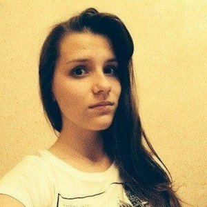 Profile Picture of Daniela Carina Sintora (@danielacarina) on Myspace