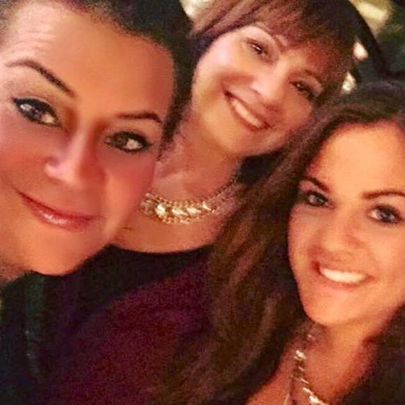 Profile Picture of Valerie Martini christadore (@valchris) on Poshmark