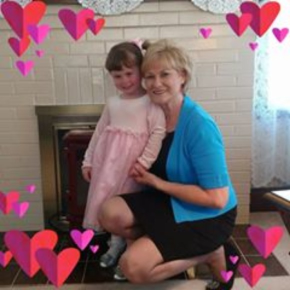 Profile Picture of Alexis Janetzko (@alexisja02) on Poshmark