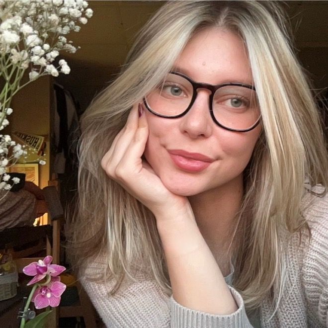 Profile Picture of niya 🦢 (@niya_bowers) on Tiktok