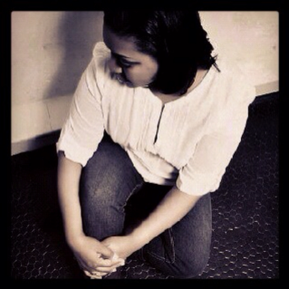 Profile Picture of K Woolen (@kashaylan) on Poshmark