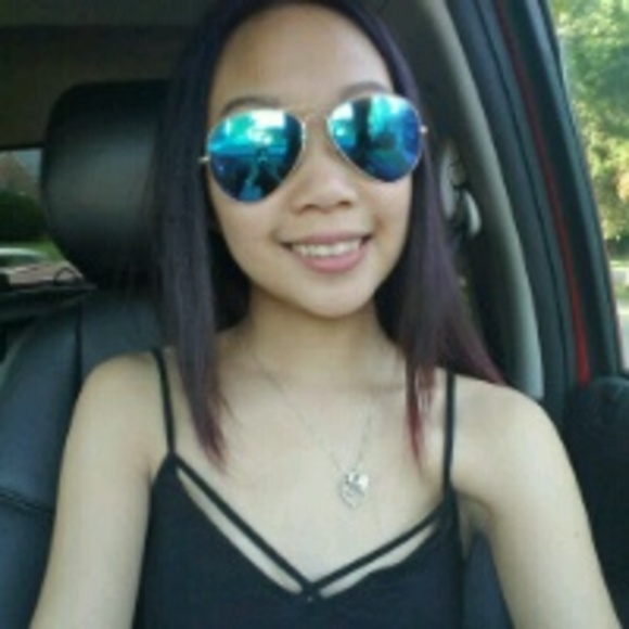 Profile Picture of Kathy Huynh (@xo_kathyy) on Poshmark