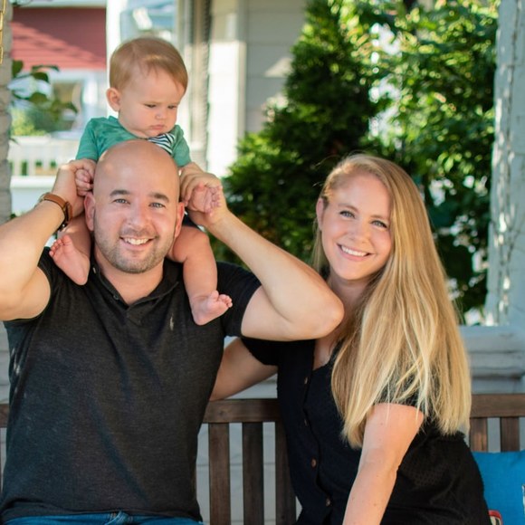 Profile Picture of Alexandra Swigart (@a_swigart) on Poshmark