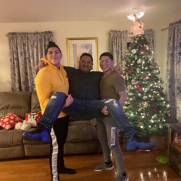 Profile Picture of Javier Carpio (@javier_carpio) on Poshmark