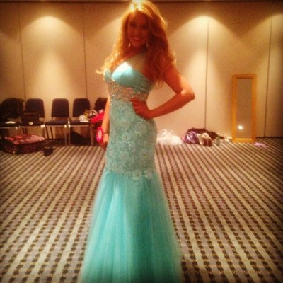 Profile Picture of Hayley Honeyman (@HayleyHoneyman) on Twitter