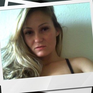 Profile Picture of Ritsuko (@rcpyink) on Myspace