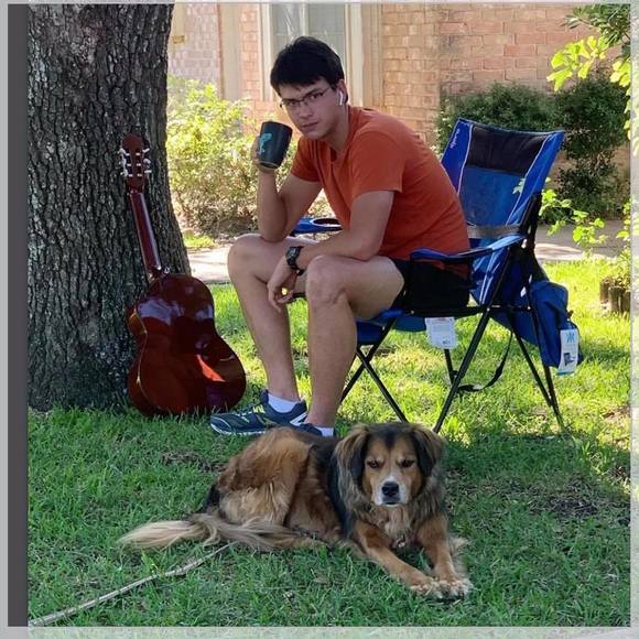 Profile Picture of Alex Huffman (@alexhuffman99) on Poshmark