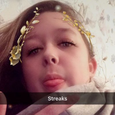 Profile Picture of Chelsea Andrews (@CheZZyA2003) on Twitter