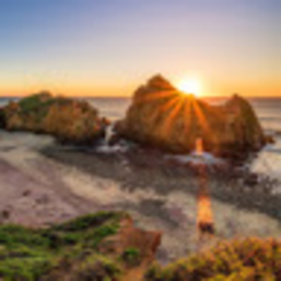 Valerie Mcelaney - Poshmark Profile Picture of Valerie Mcelaney (@vmcelaney) on Poshmark