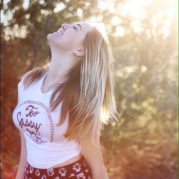 Profile Picture of Dani Wilder (@babyblueeyesss) on Poshmark