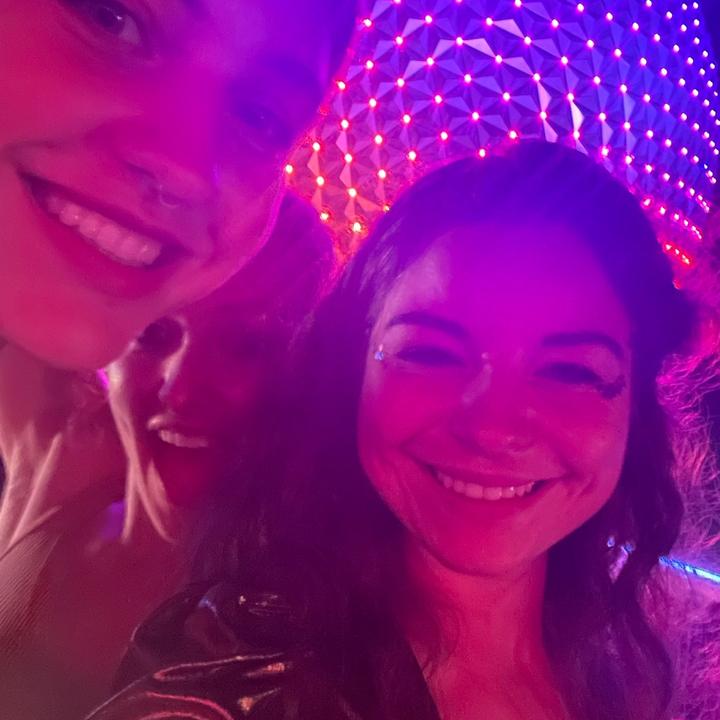 Profile Picture of Mackenzie Simon (@fbgmackenzie) on Tiktok