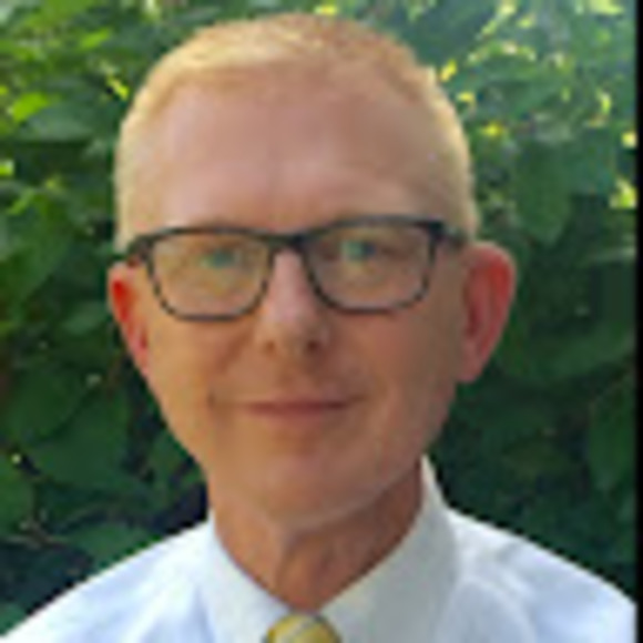 Profile Picture of Dan Clarton (@danclarton) on Poshmark