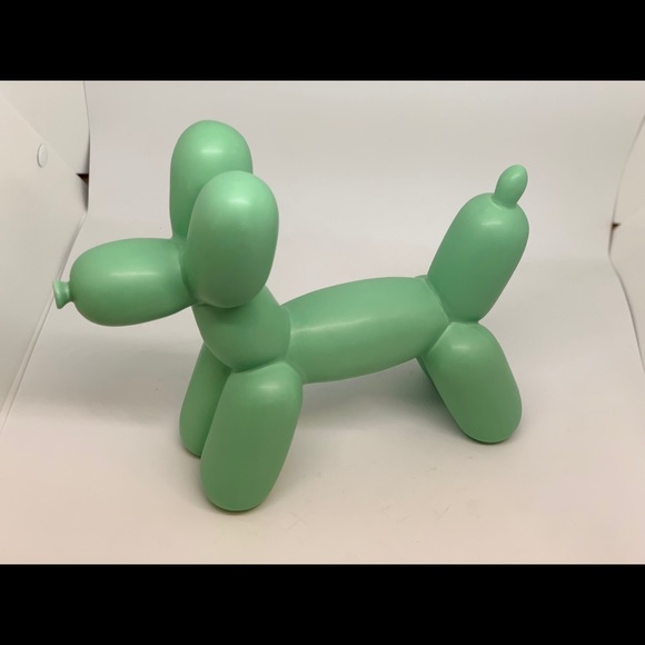 Profile Picture of David Lu (@chunkychubby) on Poshmark