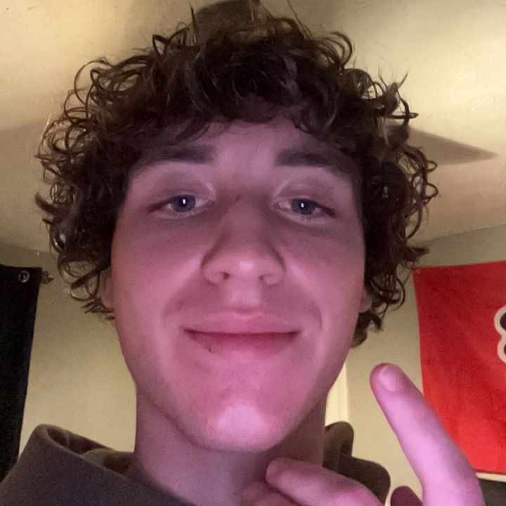 Profile Picture of kyle (@kyle_burnett) on Tiktok