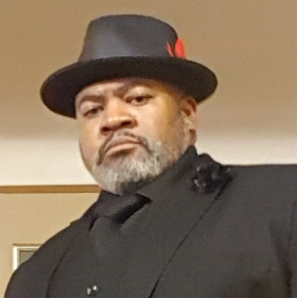 Profile Picture of David Selley (@drselljr) on Poshmark