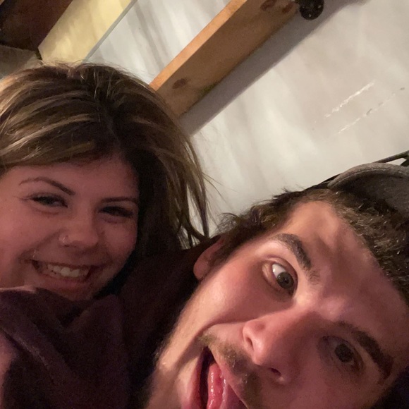 Profile Picture of Taylor Mclellan (@taylormclell389) on Poshmark