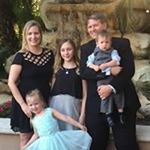 Profile Picture of Bobbie Dail Weiss (@dailweiss) on Instagram