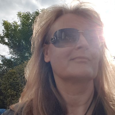 Profile Picture of Gillian Cook (@Gillian66885640) on Twitter