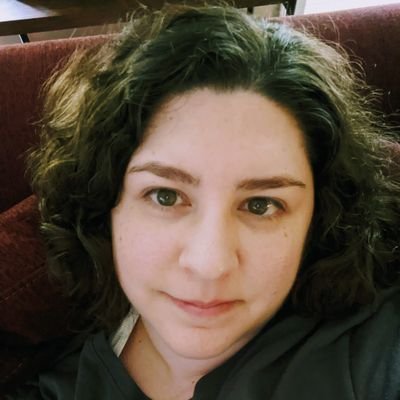 Profile Picture of Lauren Scharhag (@laurenscharhag) on Twitter