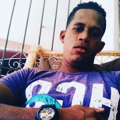 Profile Picture of Robert.......... (@robertvizcaino) on Twitter