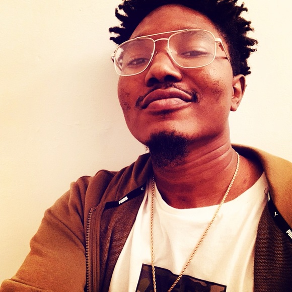 Profile Picture of Arnold Coleman (@arniecashmils) on Poshmark