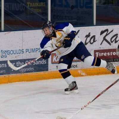 Profile Picture of Tyler Burgett (@PapaBurg_18) on Twitter