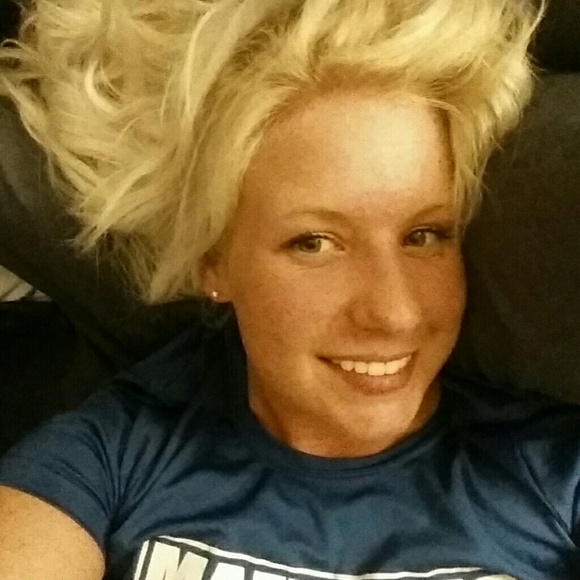 Profile Picture of Realynn Birky (@realynn123) on Poshmark