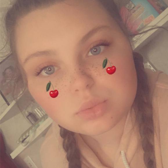 Profile Picture of Jenna Koonce (@jenna_koonce) on Poshmark