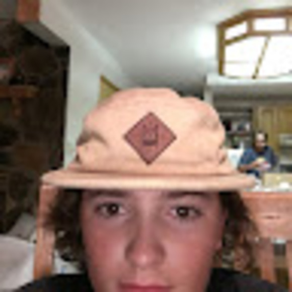 Profile Picture of Finn Jones (@finnjones879) on Poshmark