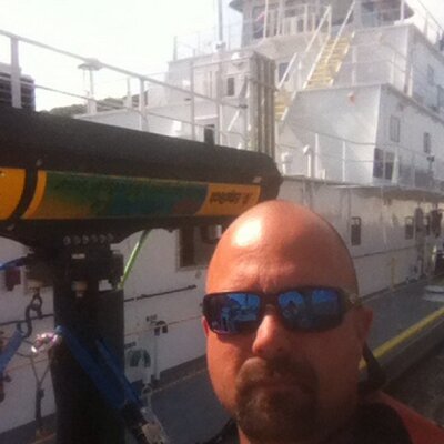 Profile Picture of Chris Reger (@reegiedeegiedog) on Twitter