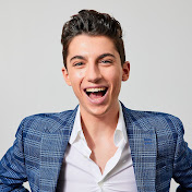 Profile Picture of Eitan  Bernath (@Thefoodstreetofusa) on Youtube