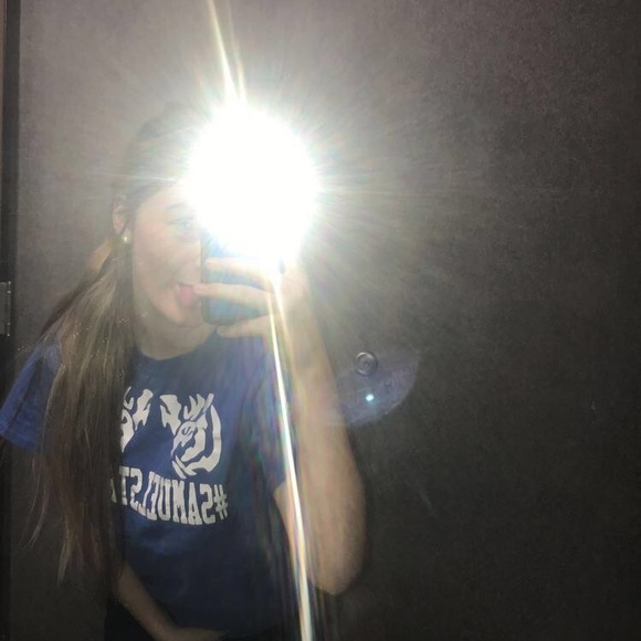 Profile Picture of Taylor Matlock (@taymat88) on Poshmark