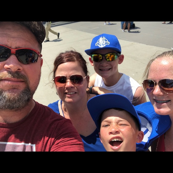 Profile Picture of Jennifer Slovensky (@jslovensky) on Poshmark