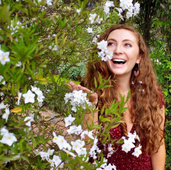 Quinn Robinson - Poshmark Profile Picture of Quinn Robinson (@quinn_erin) on Poshmark